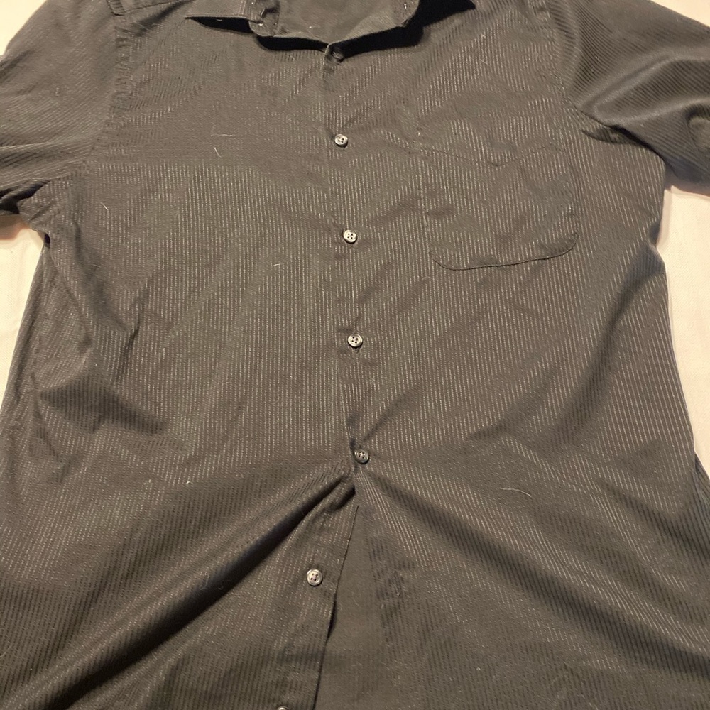 Guys dressed shirt black pin stripe. Size meduim.